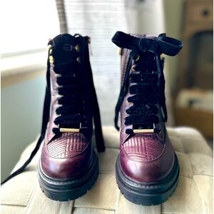 Ladies’ Carvela Wine Leather Ankle Boots - 6M